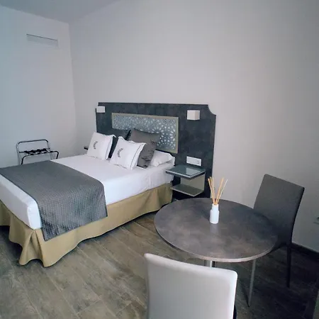 奥夫布雷庭院酒店 招待所 科爾多瓦