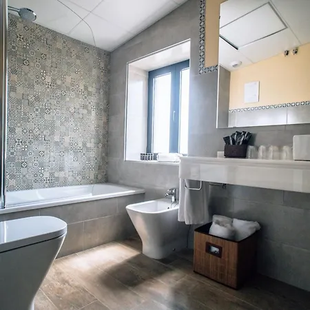 招待所 奥夫布雷庭院酒店 *