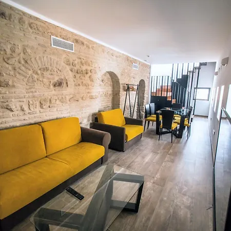 Πανσιόν Patios Del Orfebre *